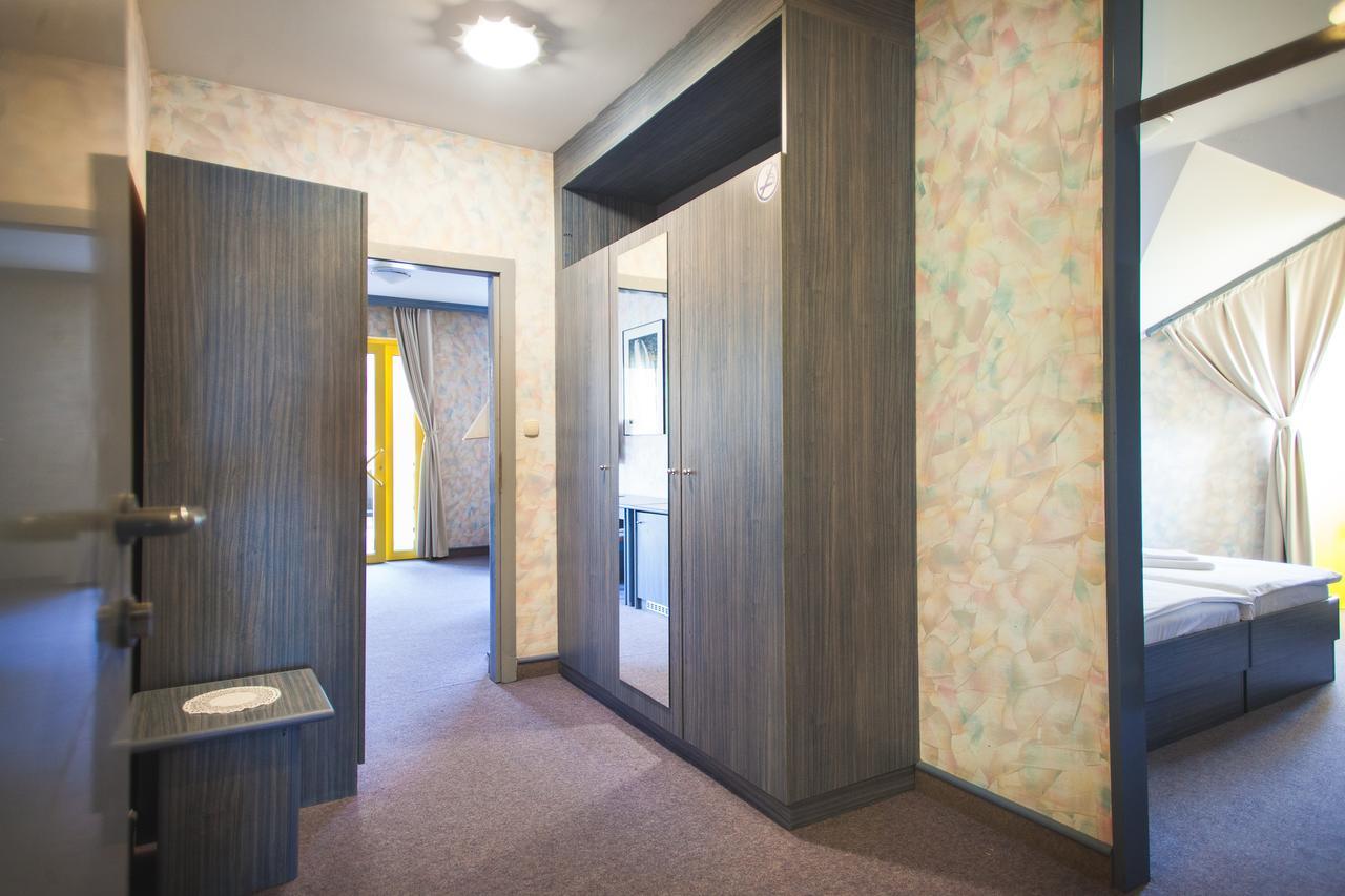 Hotel Dravograd Eksteriør billede